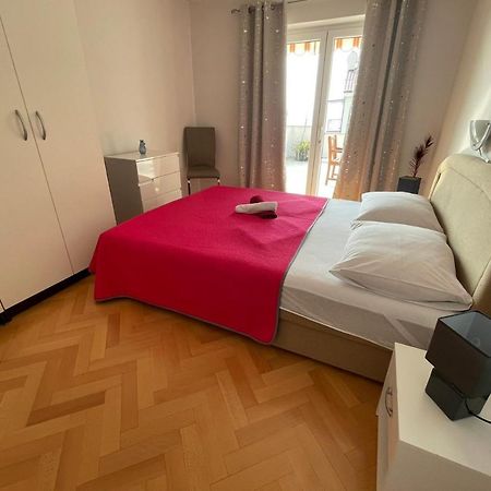 Apartman Renata Crikvenica Exteriör bild