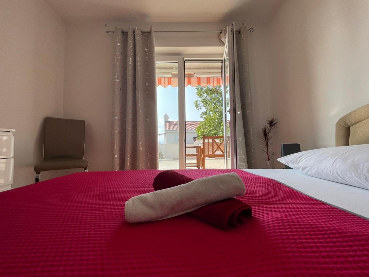 Apartman Renata Crikvenica Exteriör bild