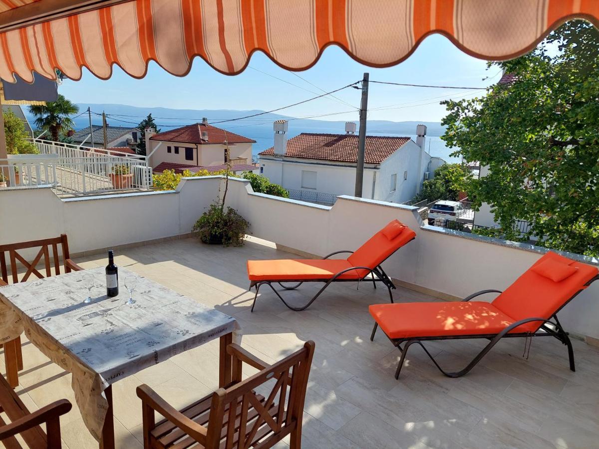 Apartman Renata Crikvenica Exteriör bild
